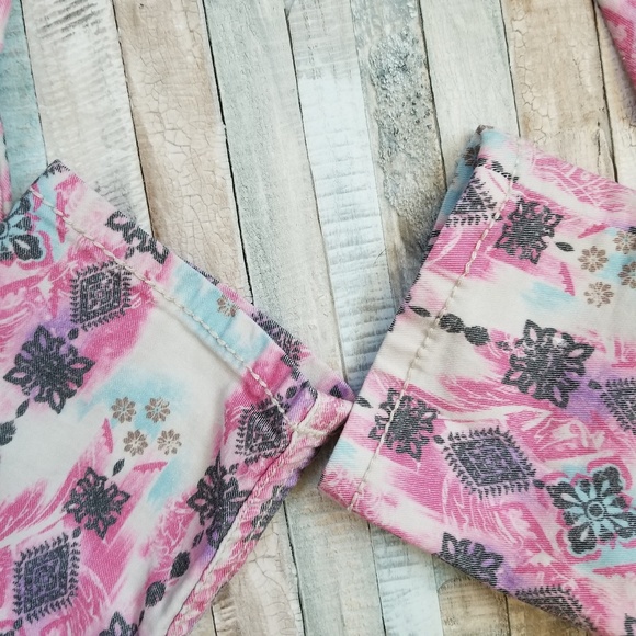 Rock & Roll Cowgirl Pink Print Skinny Jeans - Picture 8 of 8